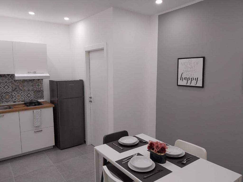 Amuni O 123 Apartment Palermo Bagian luar foto